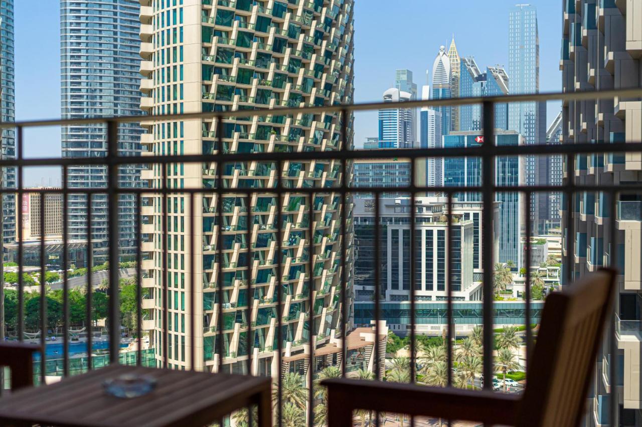 Westminster Standpoint Burj Khalifa Apartment Dubai Exterior photo